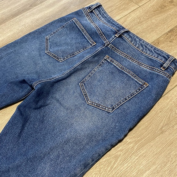 RW&CO High Rise Slim Leg Jeans - Picture 3 of 5